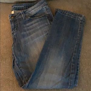 Cropped/ ankle length jeans! Excellent condition!